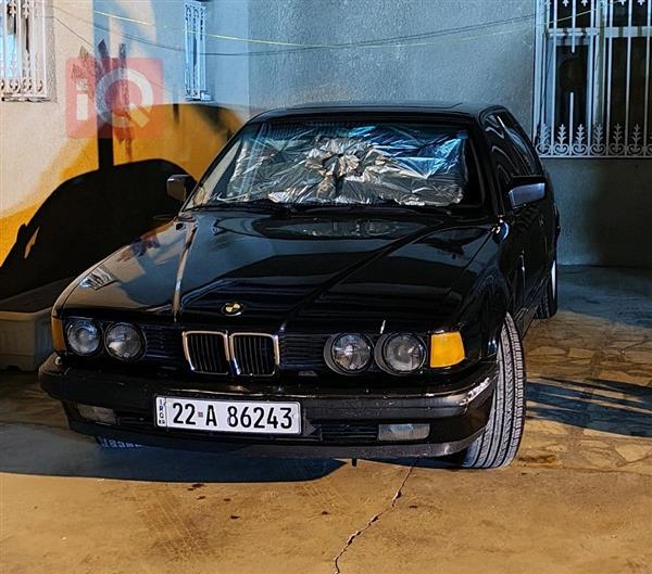 بي ام دبليو الفئة 7 1989 للبيع في العراق - الكوفة